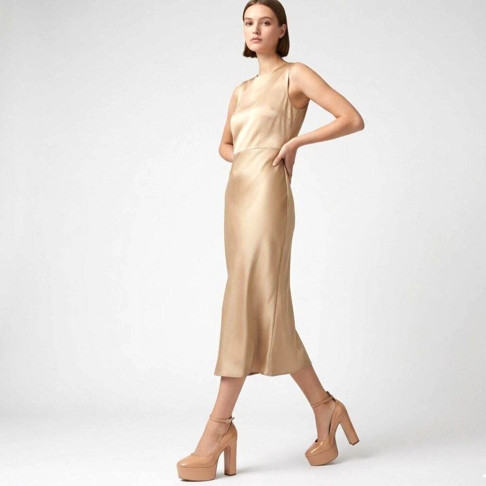 Schutz Heeled Platform Pump 10 Y2K Club Vegas Wedding Party Sexy Nude Tan Renee